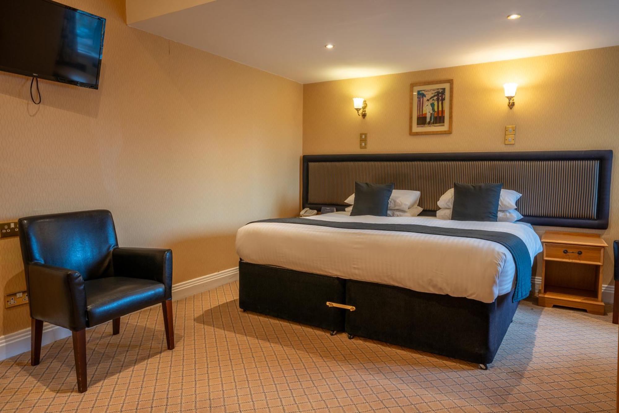 Cairndale Hotel & Spa Dumfries Exterior foto